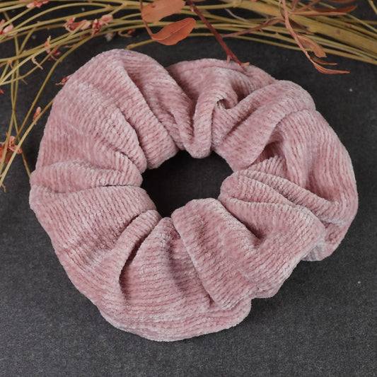 Großer rosa Haargummi / Scrunchie