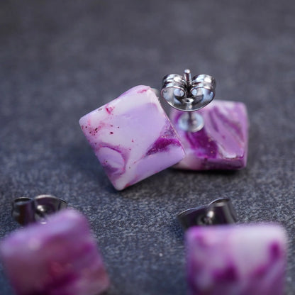 Kleine glitzernde quadratische Ohrringe (Crisy)