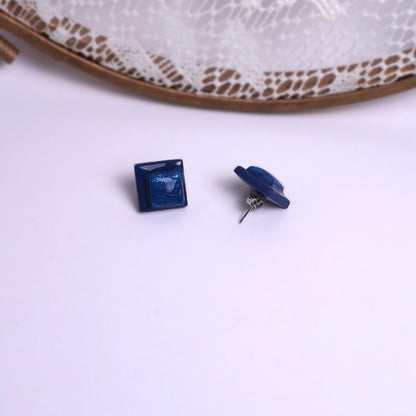 Quadratische Ohrringe mit Mini-Quadrat (Dark Nightsky) liegend