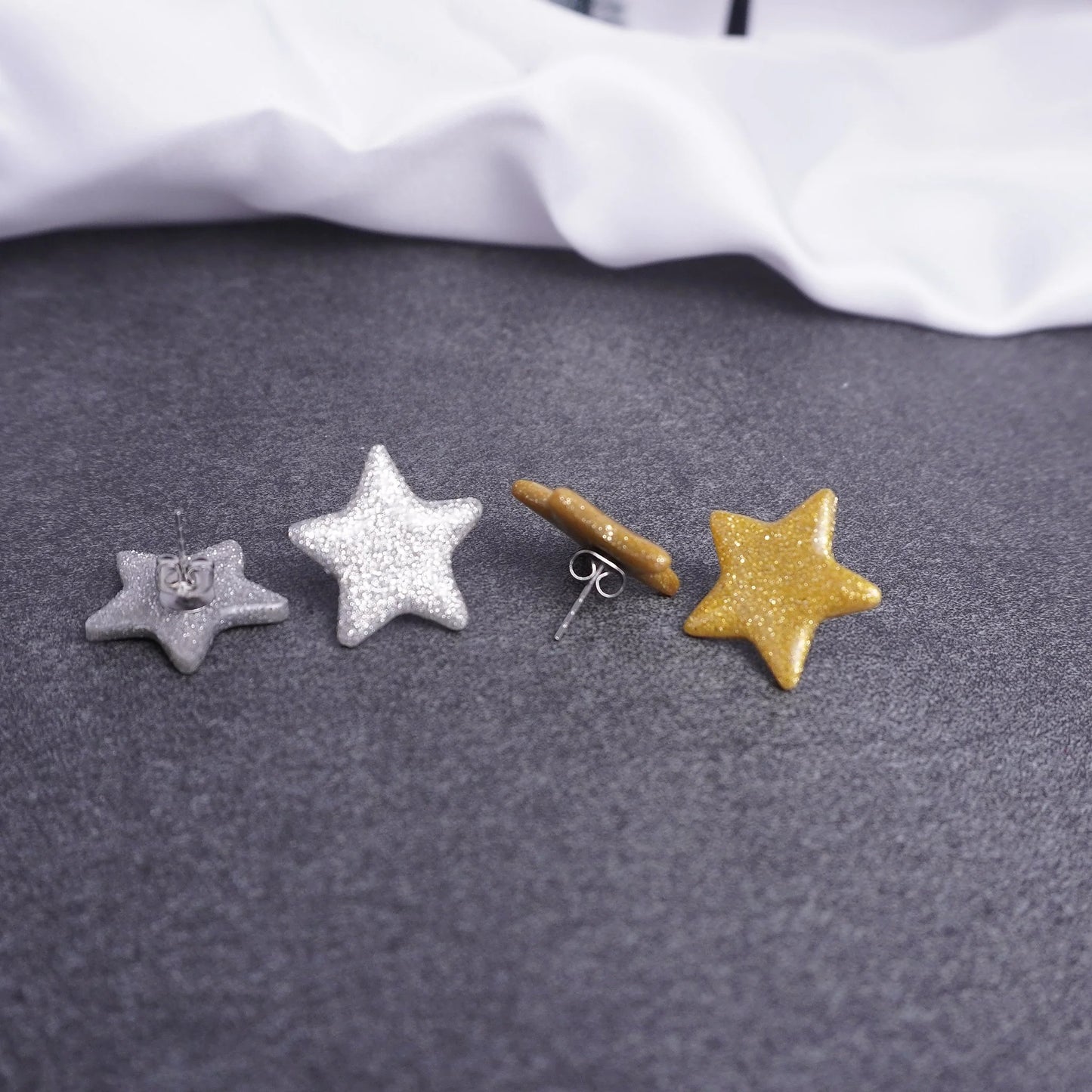 Sternförmige Ohrringe (X-Mas)
